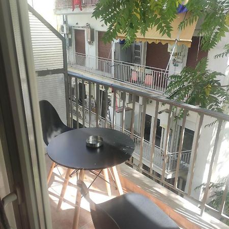 G M 3 Rooms Kentpo In The Heart Of The City Lárissa Exterior foto