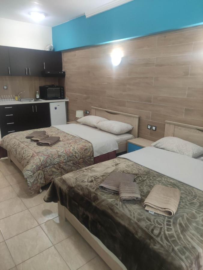 G M 3 Rooms Kentpo In The Heart Of The City Lárissa Exterior foto