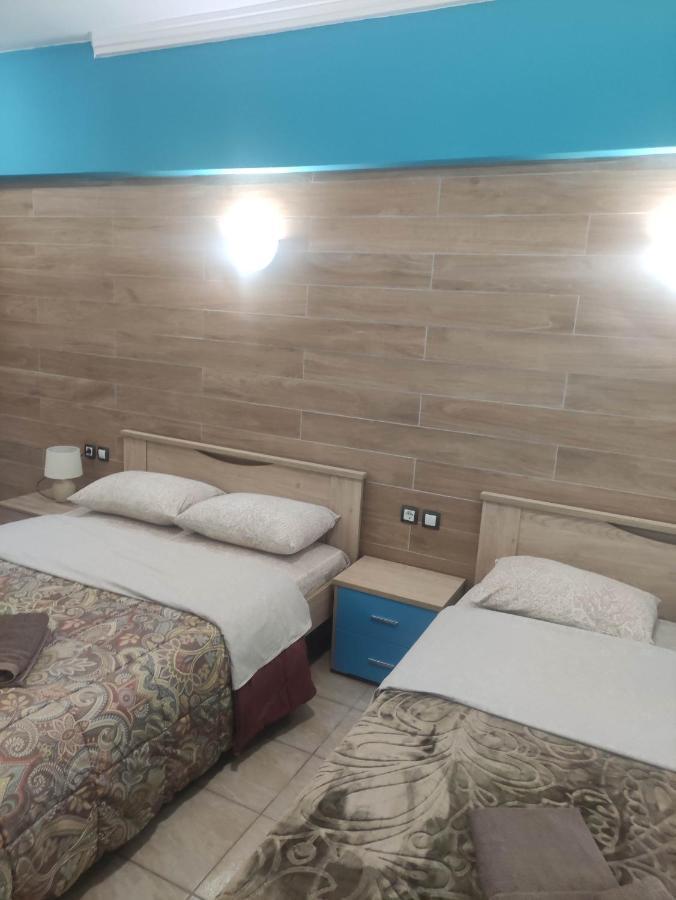 G M 3 Rooms Kentpo In The Heart Of The City Lárissa Exterior foto