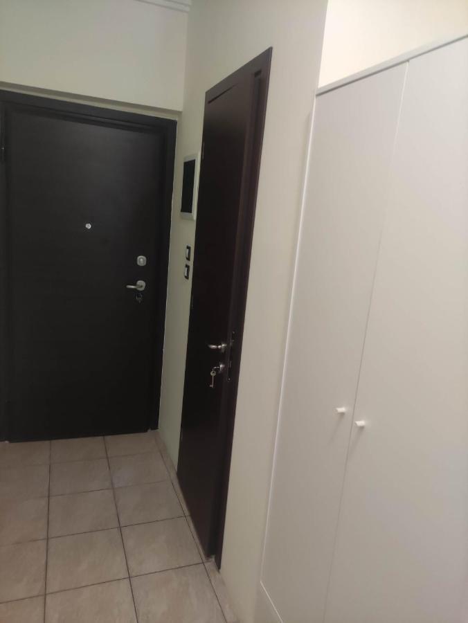 G M 3 Rooms Kentpo In The Heart Of The City Lárissa Exterior foto