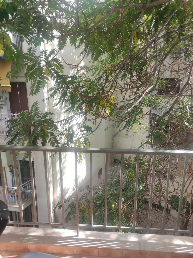 G M 3 Rooms Kentpo In The Heart Of The City Lárissa Exterior foto